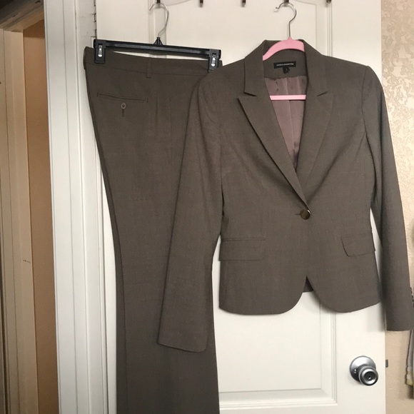 Express Jackets & Blazers - Gorgeous Express suit